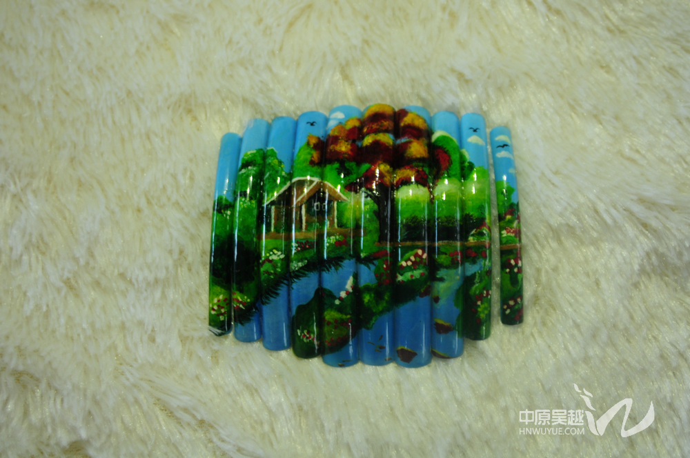 寶色琉璃。