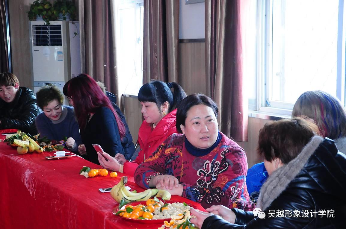 吳越學(xué)校發(fā)廊研修班創(chuàng)業(yè)分享會(huì)！