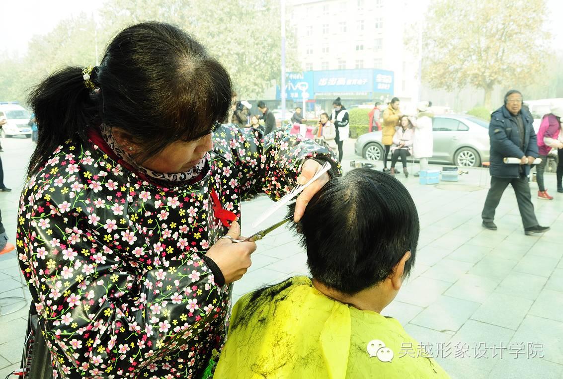 青春健康共享未來--行動起來、向“零”艾滋邁進(jìn)。