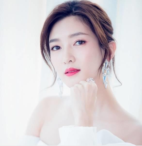 春天就要桃花妝！