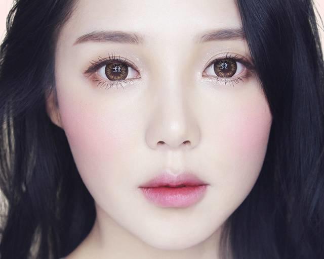 春天就要桃花妝！