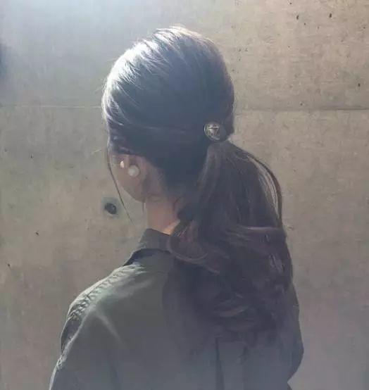 【美發(fā)】不要再披頭散發(fā)了，這樣扎瞬間年輕10歲！