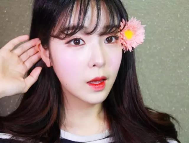 春天就要桃花妝！