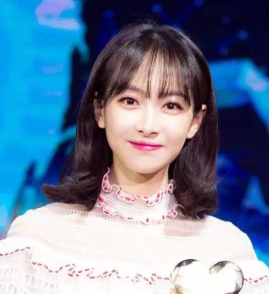楊冪帶火了“水果唇”，趙麗穎，劉詩詩涂了秒變逆齡少女