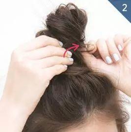 什么發(fā)型的菇?jīng)鲎詈每矗慨?dāng)然是扎著半扎發(fā)的小仙女啦~