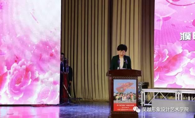 魅麗女人節(jié)，巾幗耀龍城。