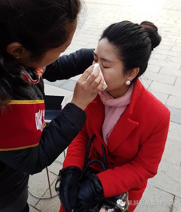 青春健康共享未來--行動起來、向“零”艾滋邁進(jìn)。