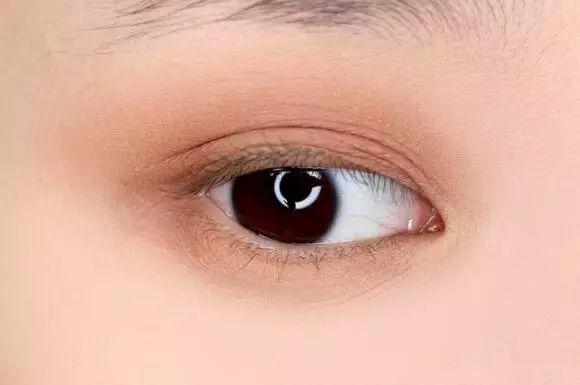 【美妝】御姐范兒妝容，展現(xiàn)絕對(duì)的無(wú)敵氣場(chǎng)