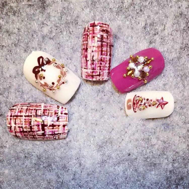 圣誕節(jié)狂歡，仙女們不可缺少的美甲樣式