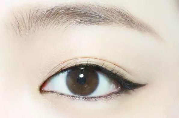 厲害了我的眼妝！眼妝這樣畫(huà)才叫女神范兒~