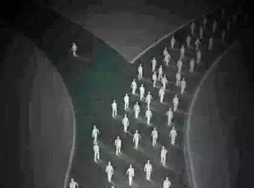 12張震撼人心的圖片，你看懂幾張？最后一張絕了！