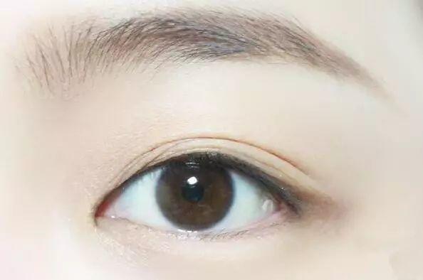 厲害了我的眼妝！眼妝這樣畫(huà)才叫女神范兒~