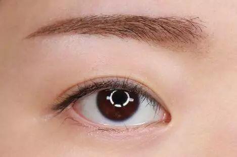 你畫對眉毛了嗎？修眉+畫眉分分鐘就能學會~