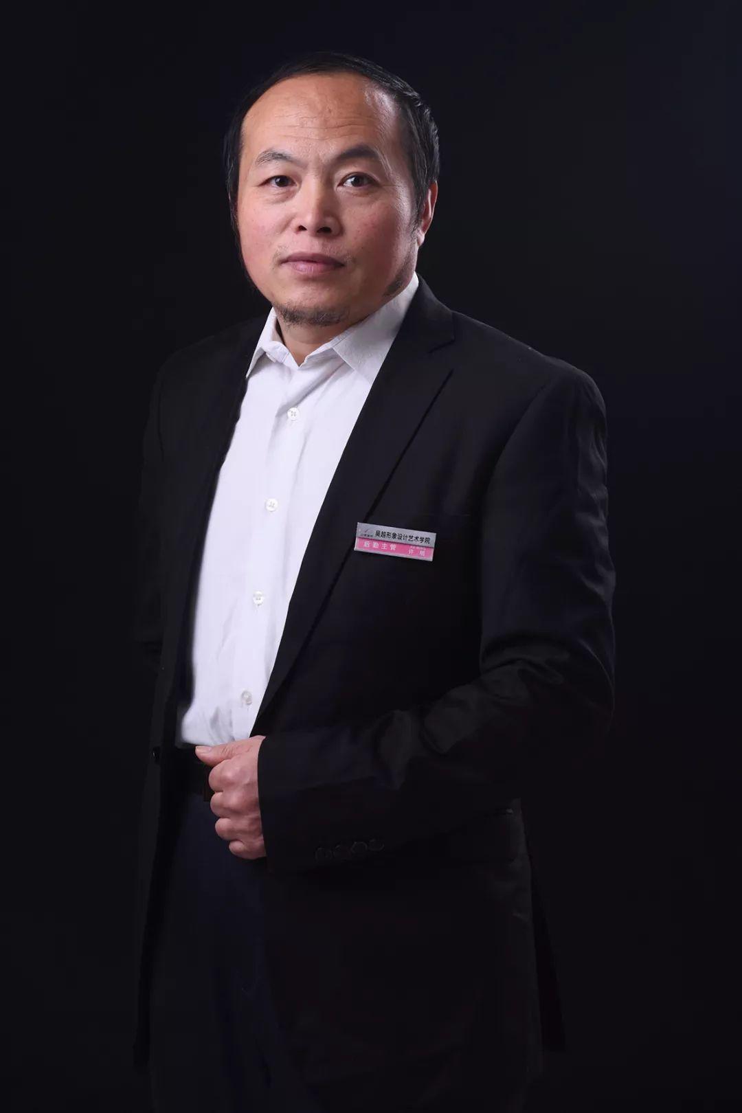 吳越學(xué)校2018年最美老師評選活動開始啦！