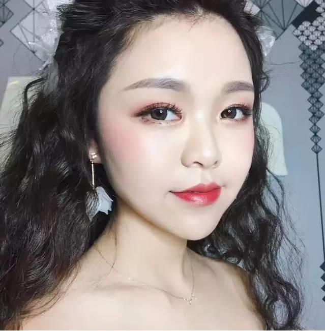 最I(lǐng)N五大秋妝趨勢！不Get就輸了！
