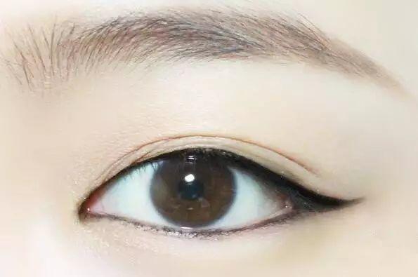 厲害了我的眼妝！眼妝這樣畫(huà)才叫女神范兒~