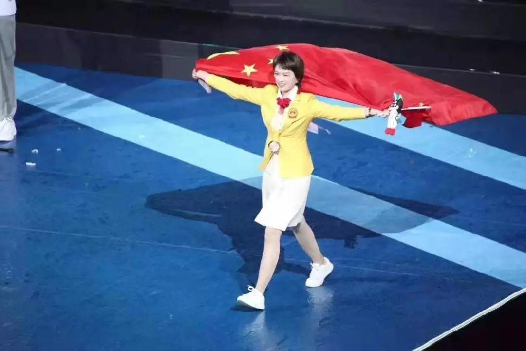 祝賀第45屆世界技能大賽中國隊(duì)摘金奪銀榮耀歸來