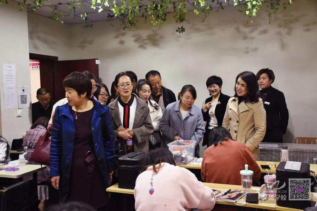 熱烈歡迎新疆哈密市人社局和職業(yè)院校各位領(lǐng)導(dǎo)蒞臨吳越學(xué)校調(diào)研！