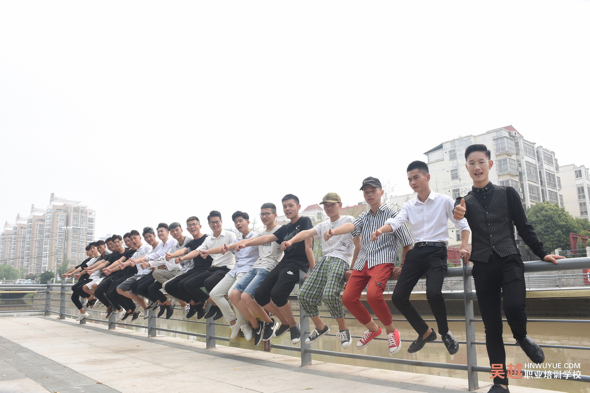 2019年第二期美發(fā)學員畢業(yè)