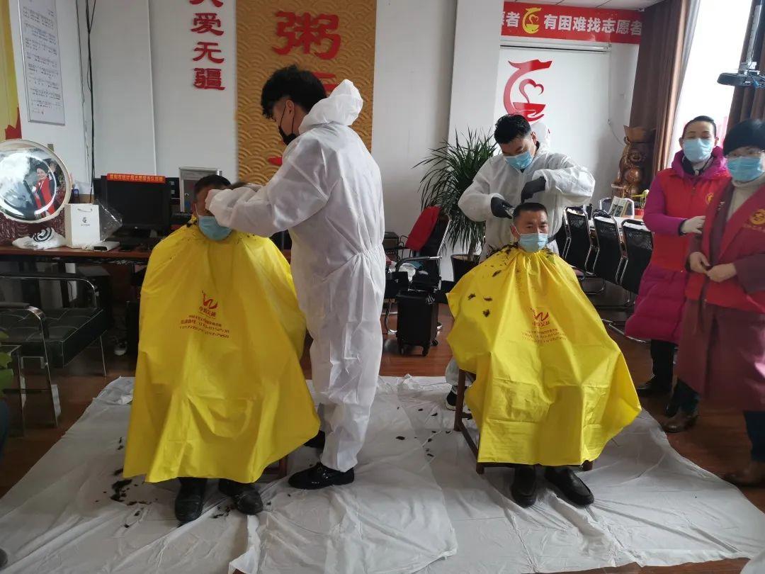 您為城市美容，我們?yōu)槟腊l(fā)