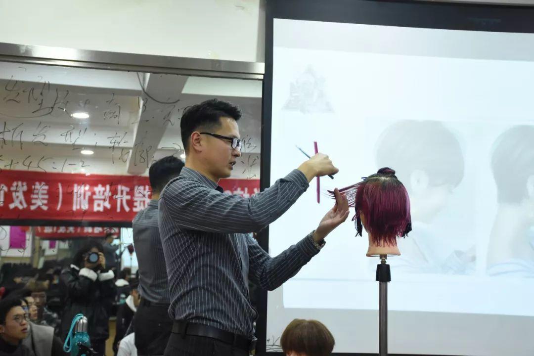 吳越學(xué)校報(bào)名學(xué)習(xí)獲得最優(yōu)惠的秘密！
