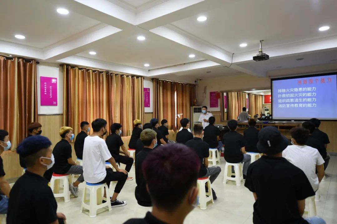消防安全，生命至上——吳越學(xué)校2020年消防安全知識(shí)講座