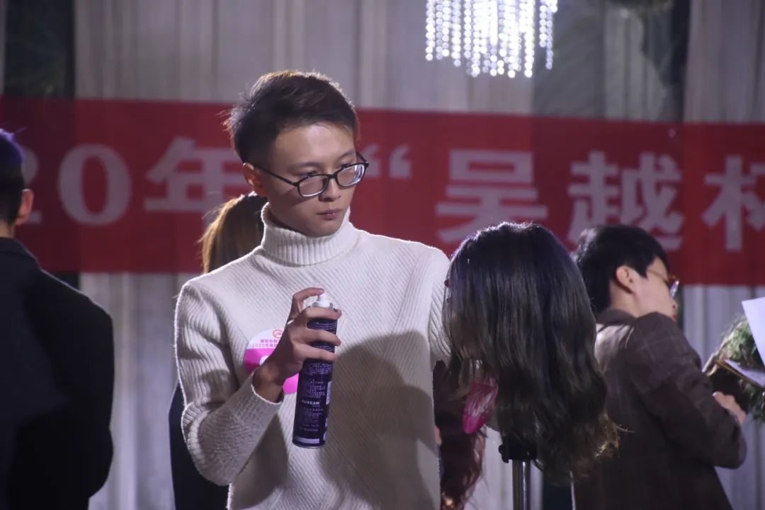 祝賀 | 濮陽市美容美發(fā)行業(yè)2020年“吳越杯”職工技能大賽圓滿閉幕！