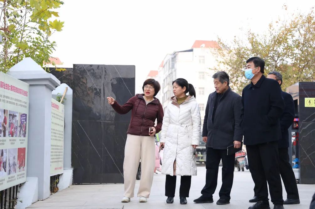 清豐縣職業(yè)技術(shù)學校寇忠鋒校長攜領(lǐng)導班子來吳越學校調(diào)研